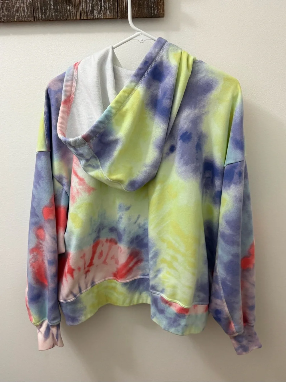 Nike Pastel Tie-Dye Hoodie in Lavender, Yellow and White